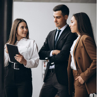 business consulting firms Hubspot theme providers